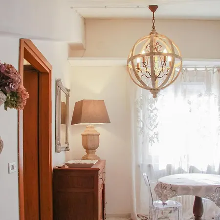 The Attic Nest * Verona