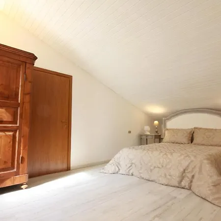 The Attic Nest Daire Verona